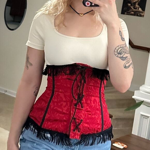 Vintage Red and Black Renaissance Corset waist training - Picture 1 of 10